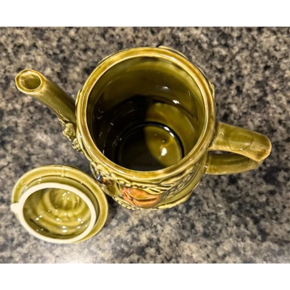 Vtg MCM Tilso Avocado Green Glazed Fruit Motiff Ceramic Tea Pot w Lid Japan